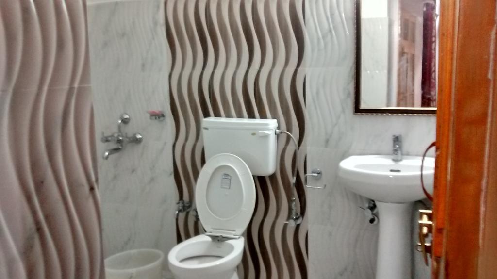 Ldumra Oasis Hotel Hundar Екстериор снимка