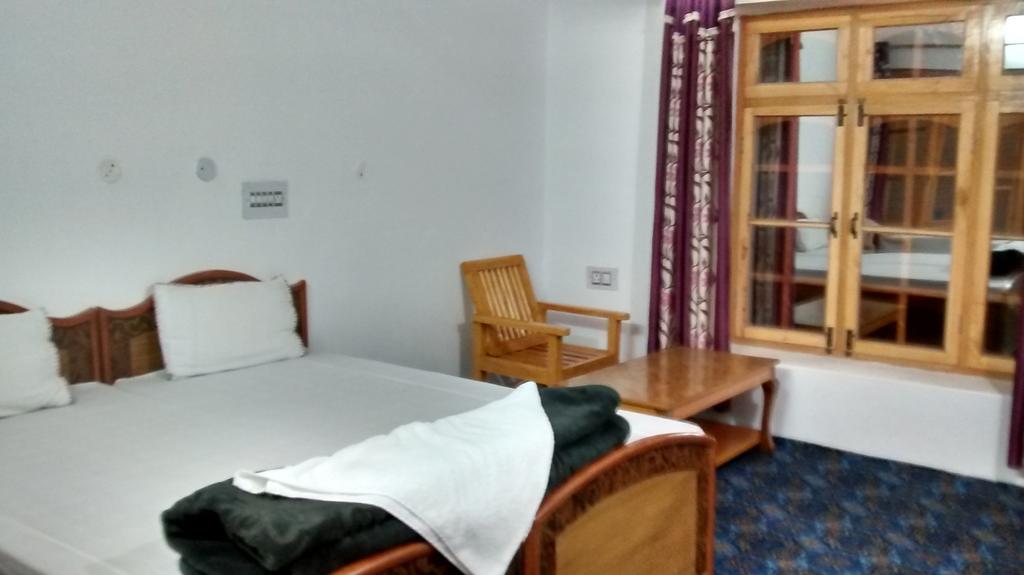 Ldumra Oasis Hotel Hundar Екстериор снимка